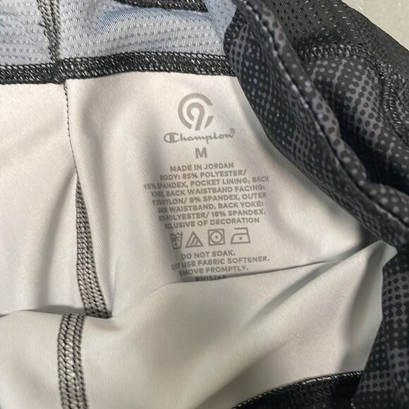 Champion Women's Capri Leggings Compression Fitness Size Medium - Picture 5 of 7